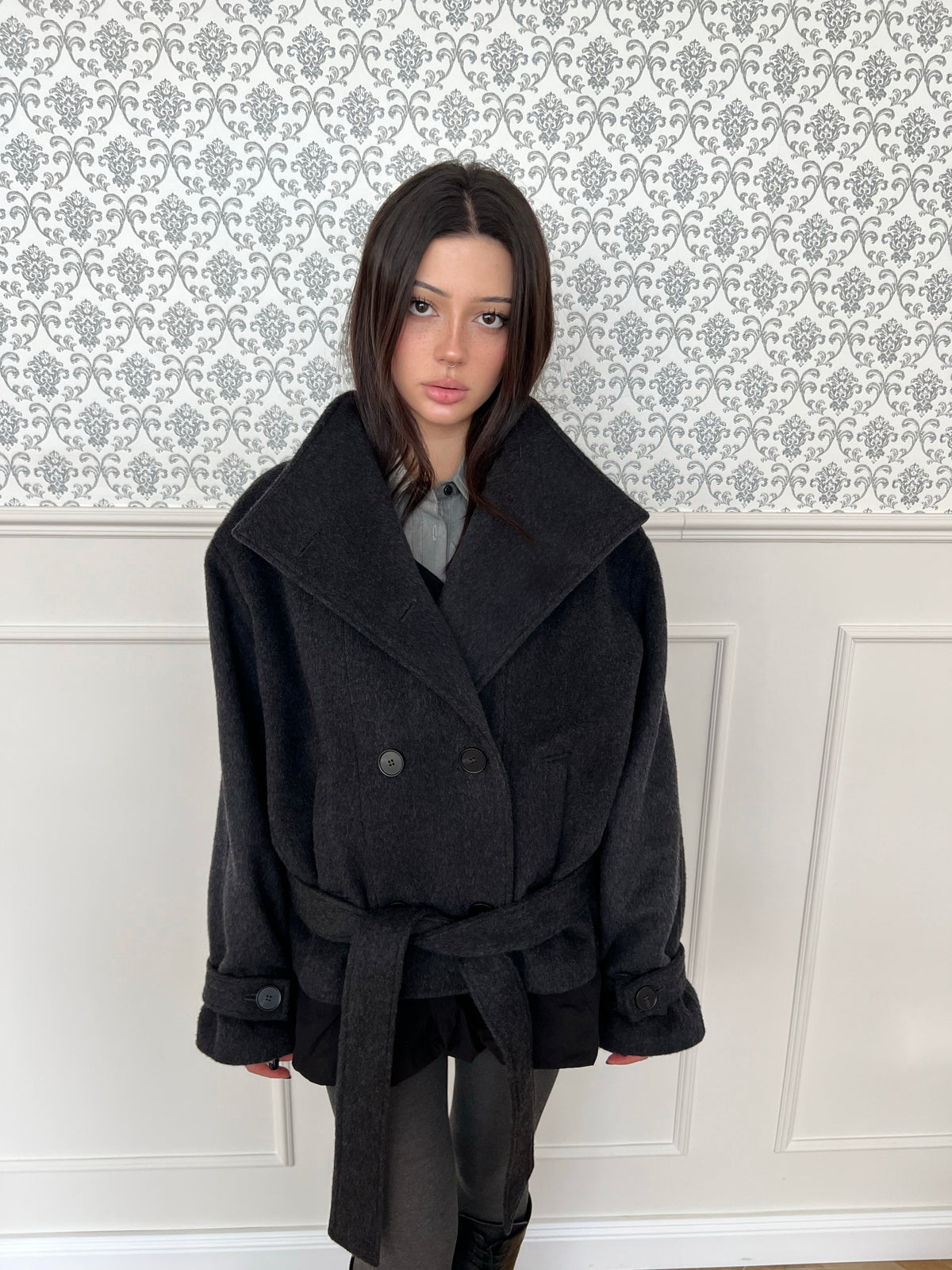 DARK GRAY WOOL COAT